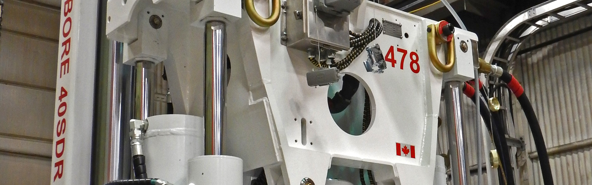 El programa de ensanchamiento de la mina Totten consistió en la excavación de levantamientos de 6, 8, 12 y 16 pies de diámetro, perforación de líneas de drenaje y perforación direccional.